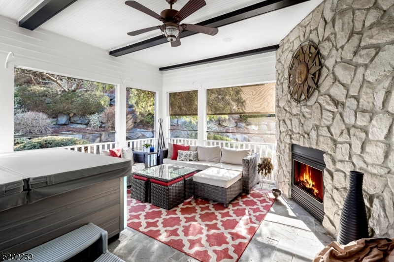 Jonah Court - Residential