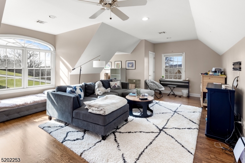 Jonah Court - Residential