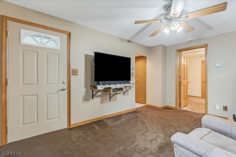 68 Union Valley Rd