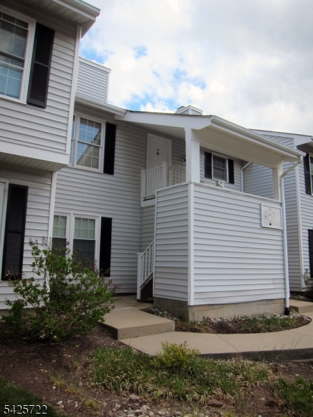 Hunter's Crossing - Residential