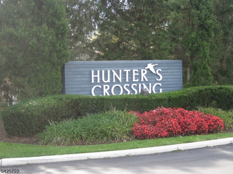 Hunter's Crossing - Residential
