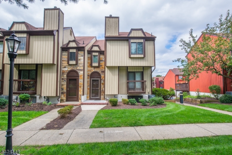 Hastings Square - Residential