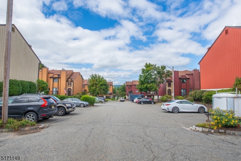 Hastings Square - Residential