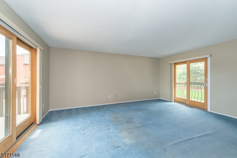 Hastings Square - Residential