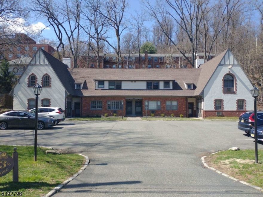 Newly renovated 2 bedroom apartment at 83 Wetmore Ave in very desirable Morristown area.  This converted carriage house in Morristown's Historic District is just steps away from Morristown's vibrant town shops, bars and restaurants.  Close to the town green and the NYC trains as well. With only 8 units in the building on a residential street this bright apartment gives you the best of both worlds.  Newly finished hardwood floors throughout, renovated kitchen with new appliances, renovated bath and plenty of closet space.  On site laundry (coin operated on side of building) one designated parking spot provided in lot with additional parking on street (permit parking available on street for named tenants) Heat, sewer, water, hot water, garbage, snow removal, lawn care and outside maintenance included in rent.  Tenant pays electric, internet.  No pets and no smoking.