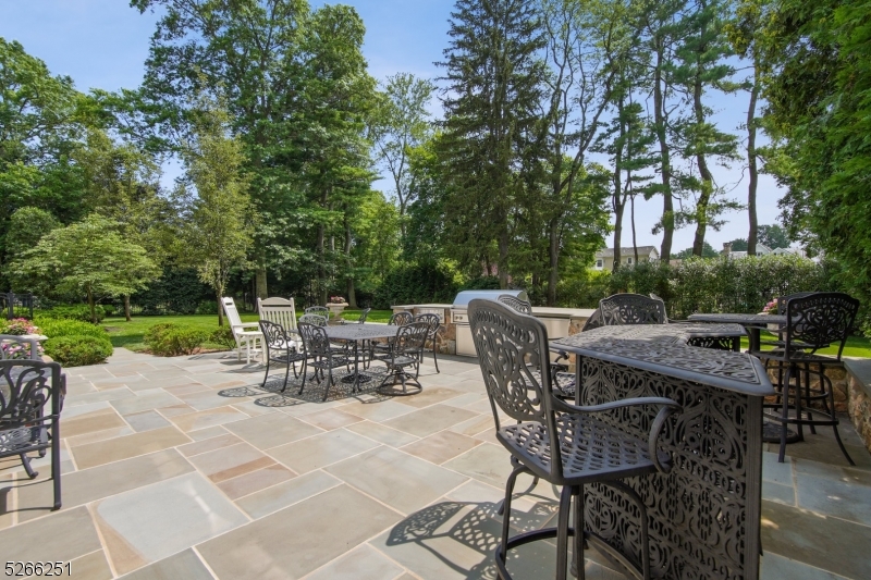 Rolling Hill - Residential