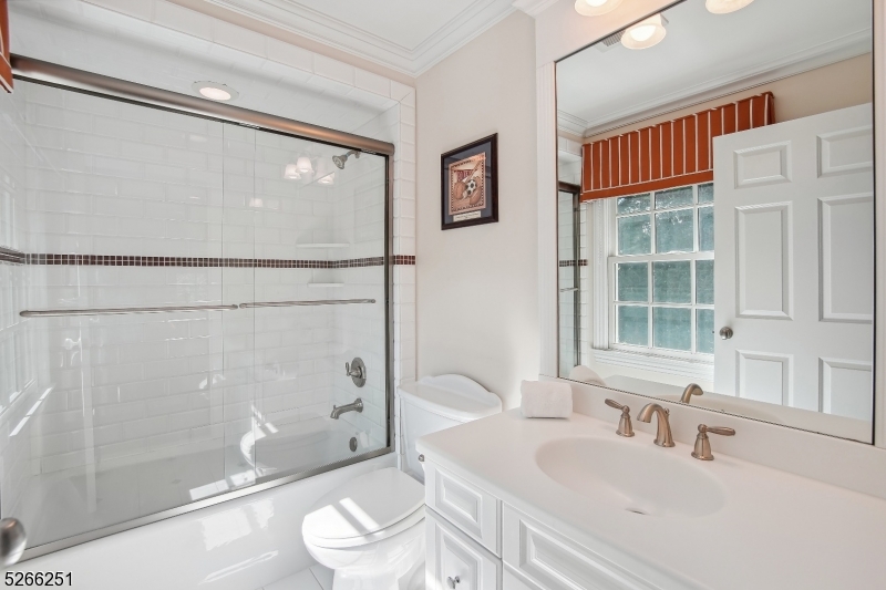 Rolling Hill - Residential