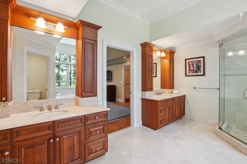 Rolling Hill - Residential