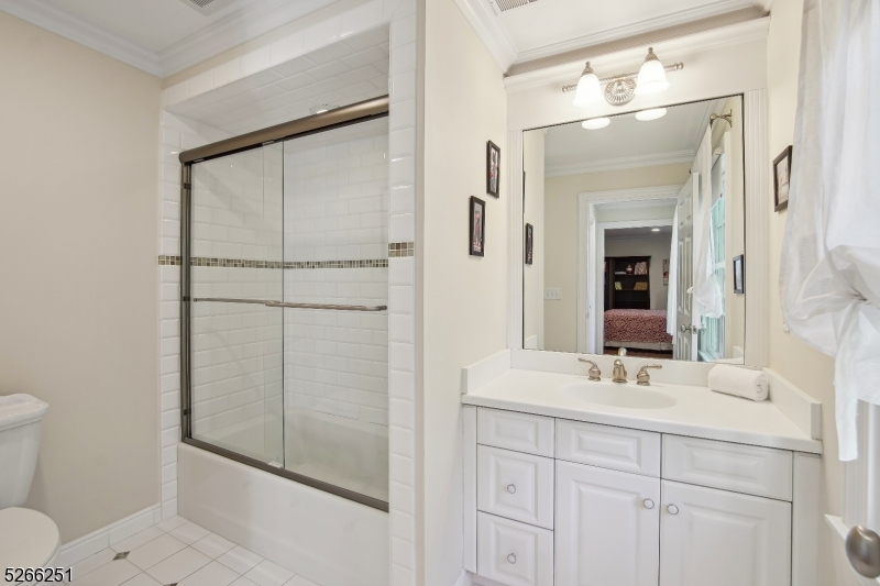 Rolling Hill - Residential