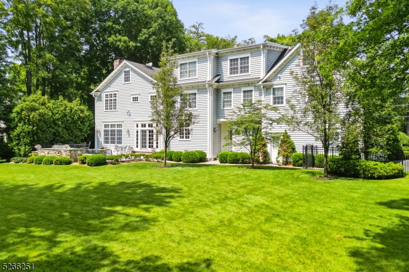 Rolling Hill - Residential