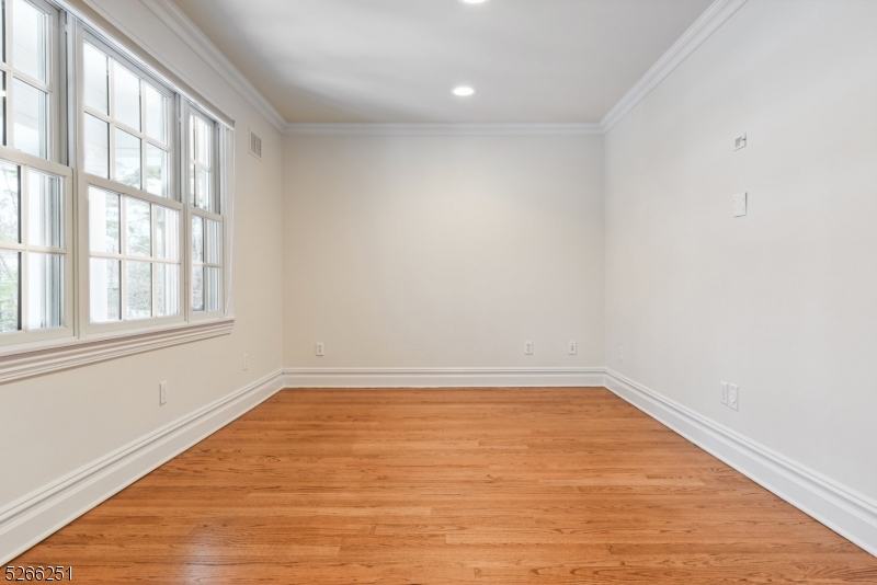 Rolling Hill - Residential