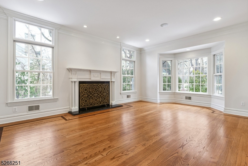 Rolling Hill - Residential