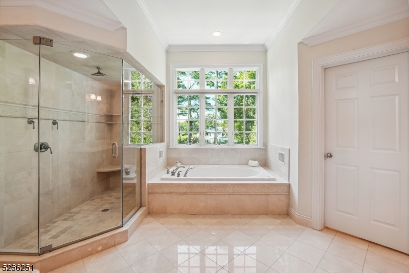 Rolling Hill - Residential