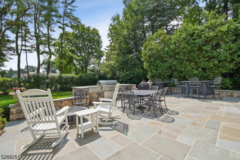 Rolling Hill - Residential