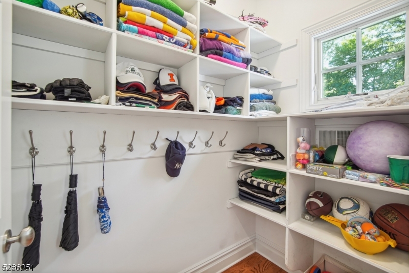 Rolling Hill - Residential