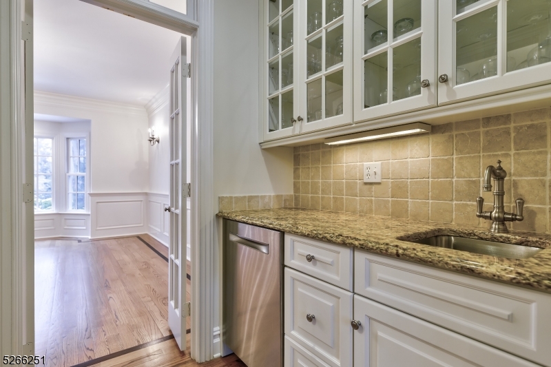 Rolling Hill - Residential