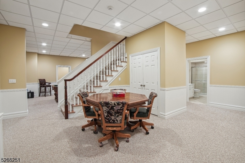 Rolling Hill - Residential