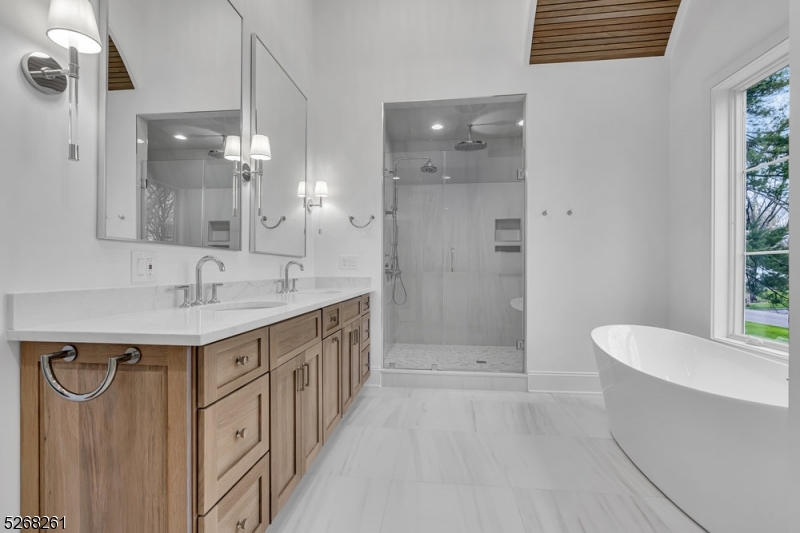 Rolling Hill - Residential