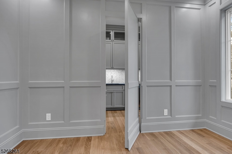 Rolling Hill - Residential