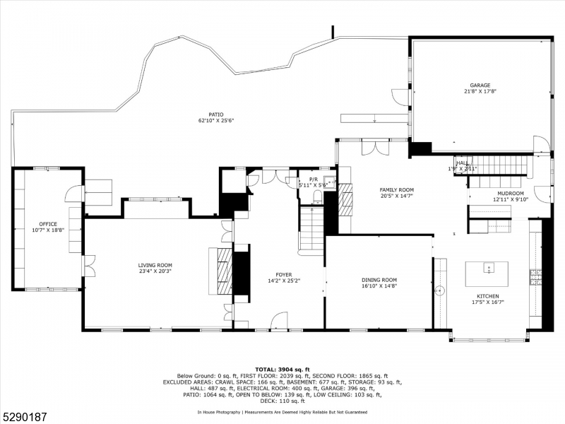 Main image without alt text