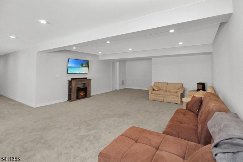 Mansfield Meadows - Residential