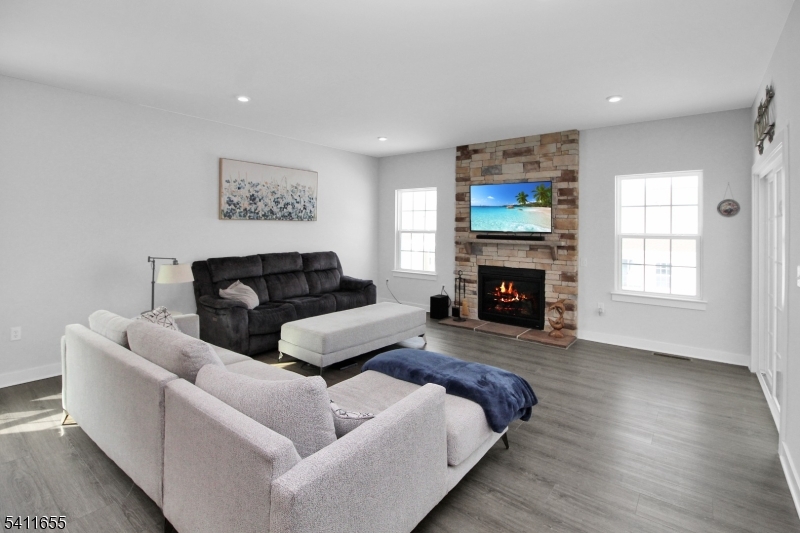 Mansfield Meadows - Residential