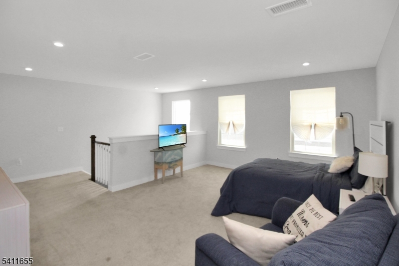 Mansfield Meadows - Residential