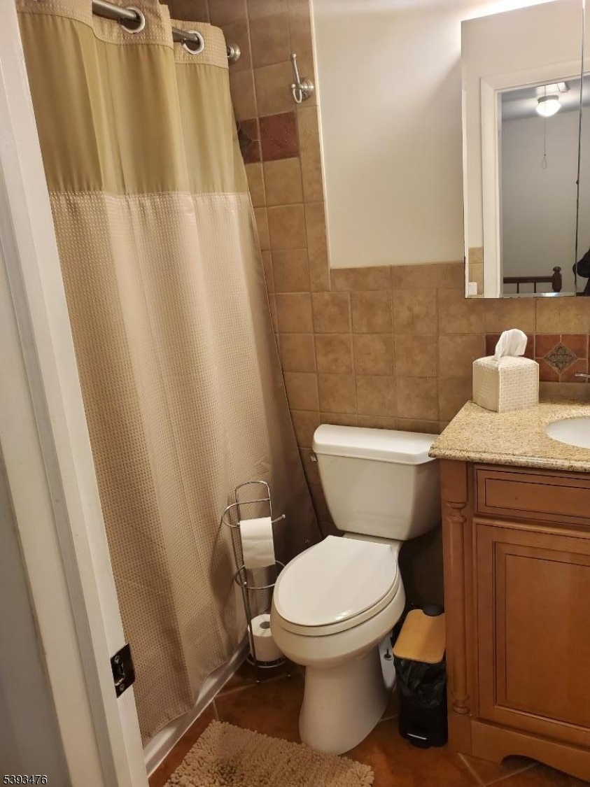 Elm Crest - Residential