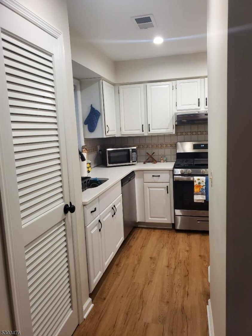 Elm Crest - Residential