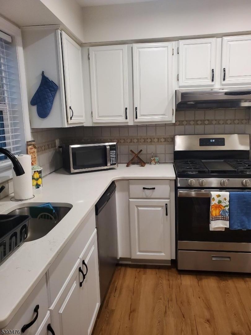 Elm Crest - Residential