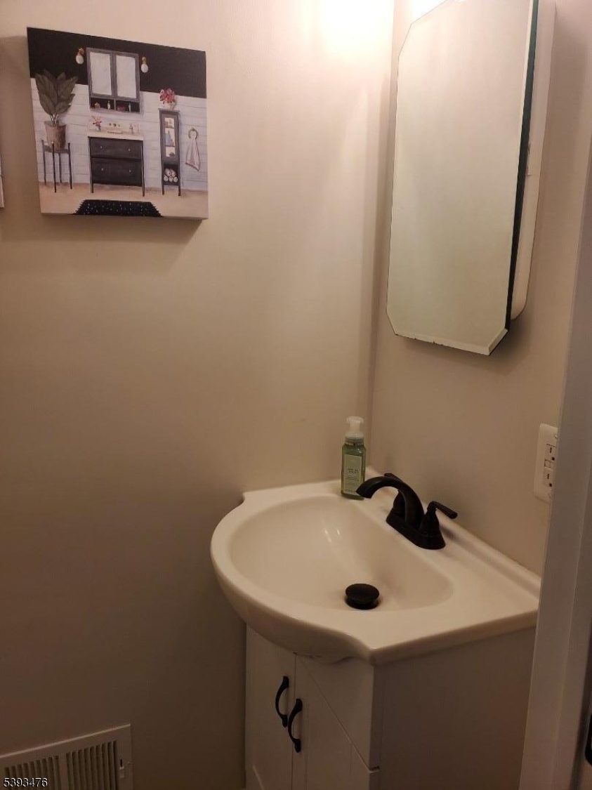 Elm Crest - Residential