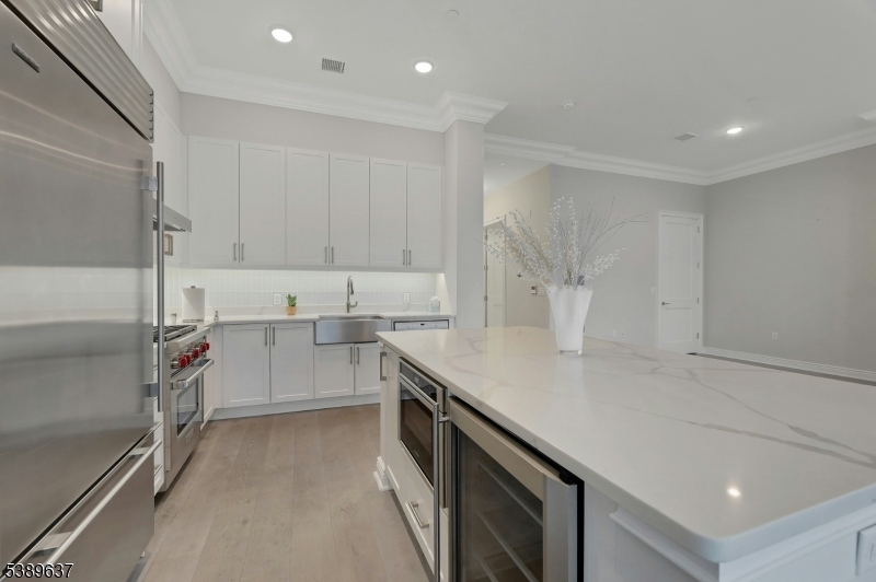 GLASS HOUSE - Residential