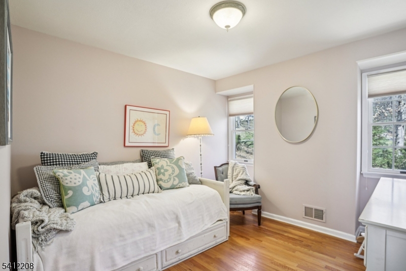 Puddingstone Heights - Residential