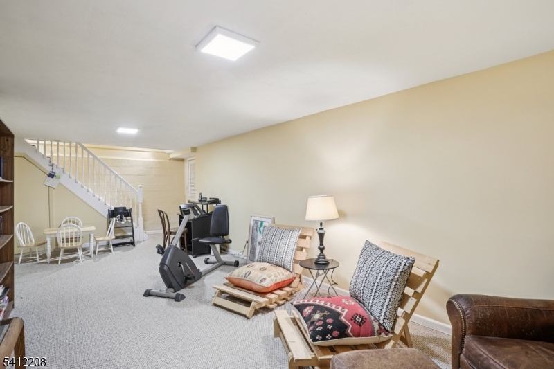 Puddingstone Heights - Residential