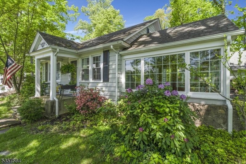81 Reinman Rd