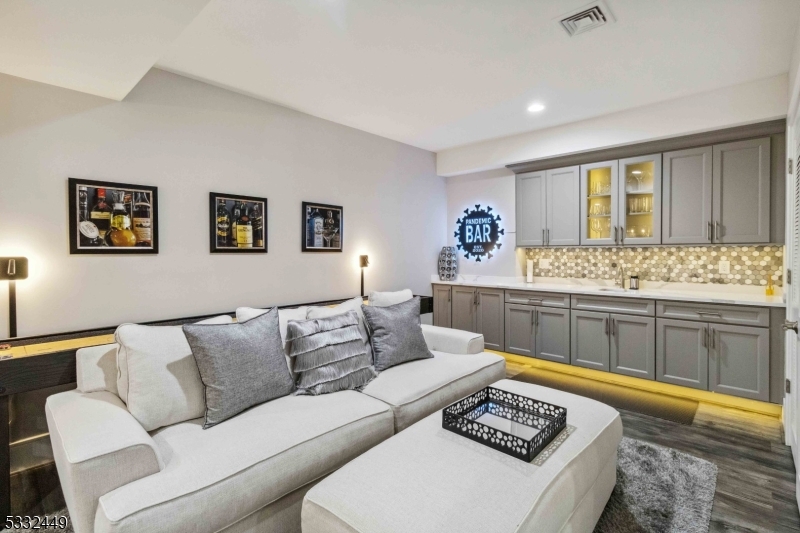 Gilbert Estates - Residential