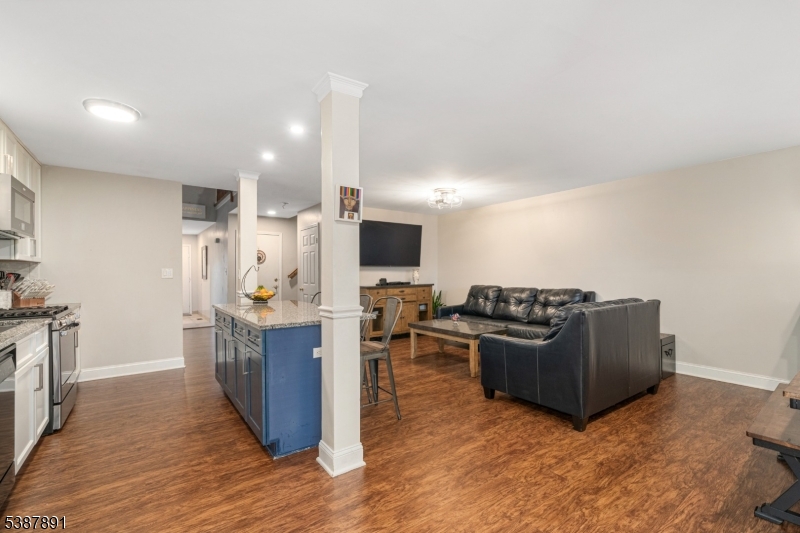 Clark Circle - Residential