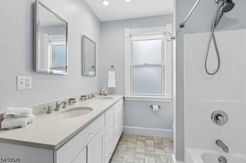 Residential - Residential Lease