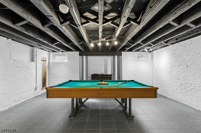 Residential - Residential Lease