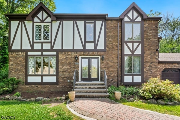 2 WOODSIDE AVE, WEST CALDWELL, NJ 07006 - Image 2d4606e7f22012edf4d8eaf9cee1eeba/2790334051