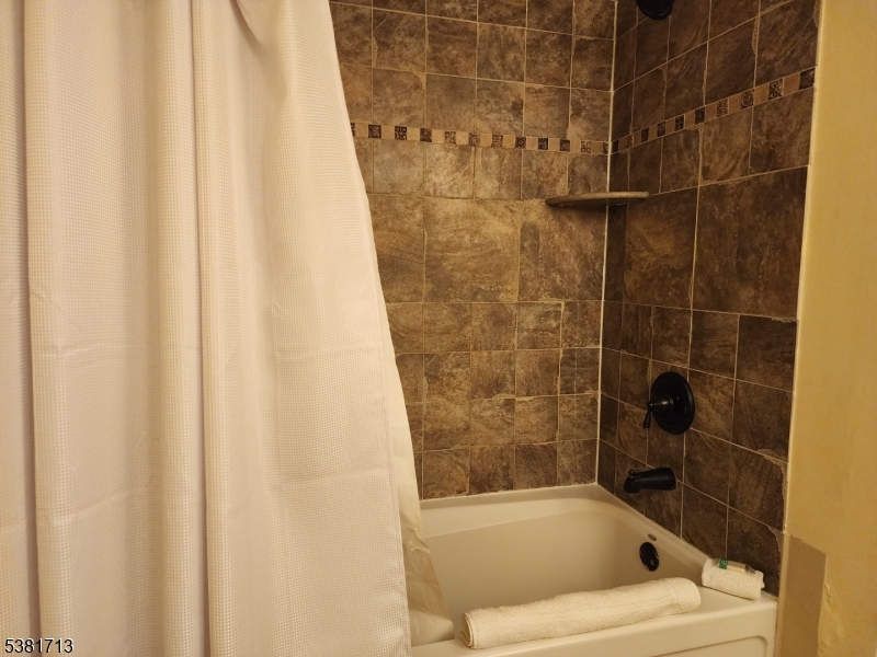 Appalachian Lodge - Residential Lease