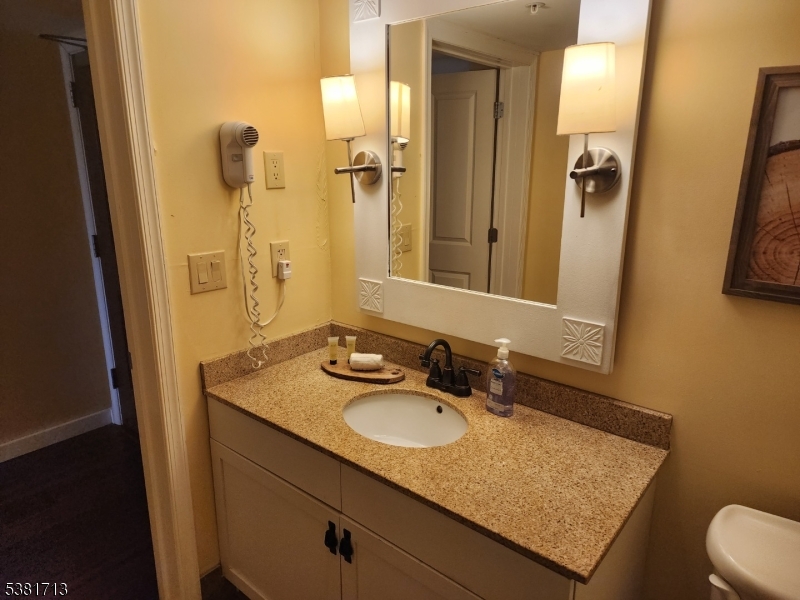 Appalachian Lodge - Residential Lease