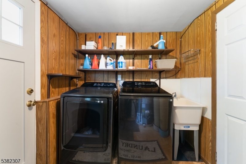 Deerpath Village - Residential