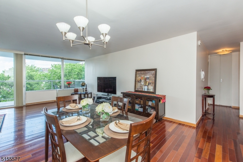 Tower West - Residential