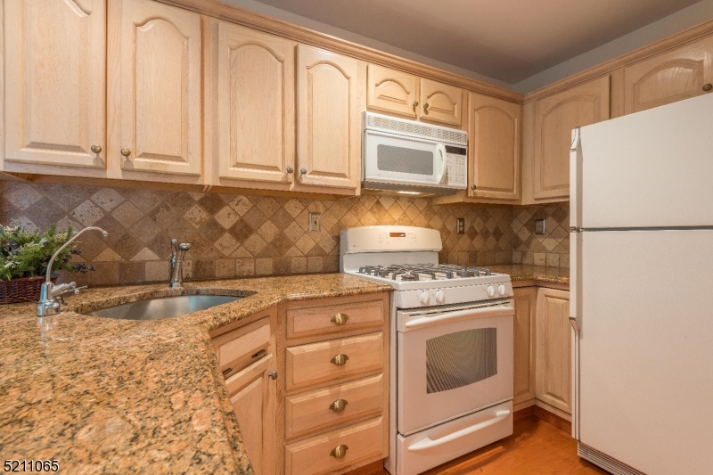 Jade Mountain - Residential Lease