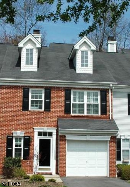 Jade Mountain - Residential Lease