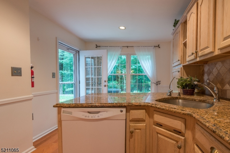 Jade Mountain - Residential Lease