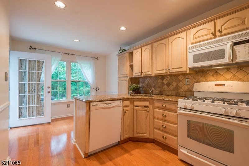 Jade Mountain - Residential Lease