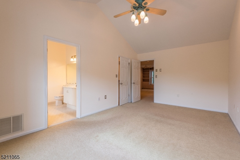 Jade Mountain - Residential Lease