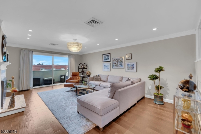 Eagle Ridge - Residential